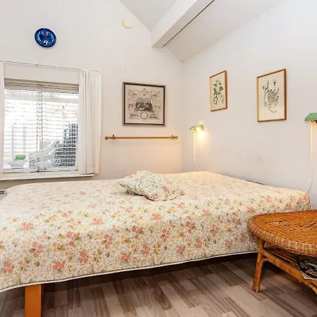 5 Person In Holiday home